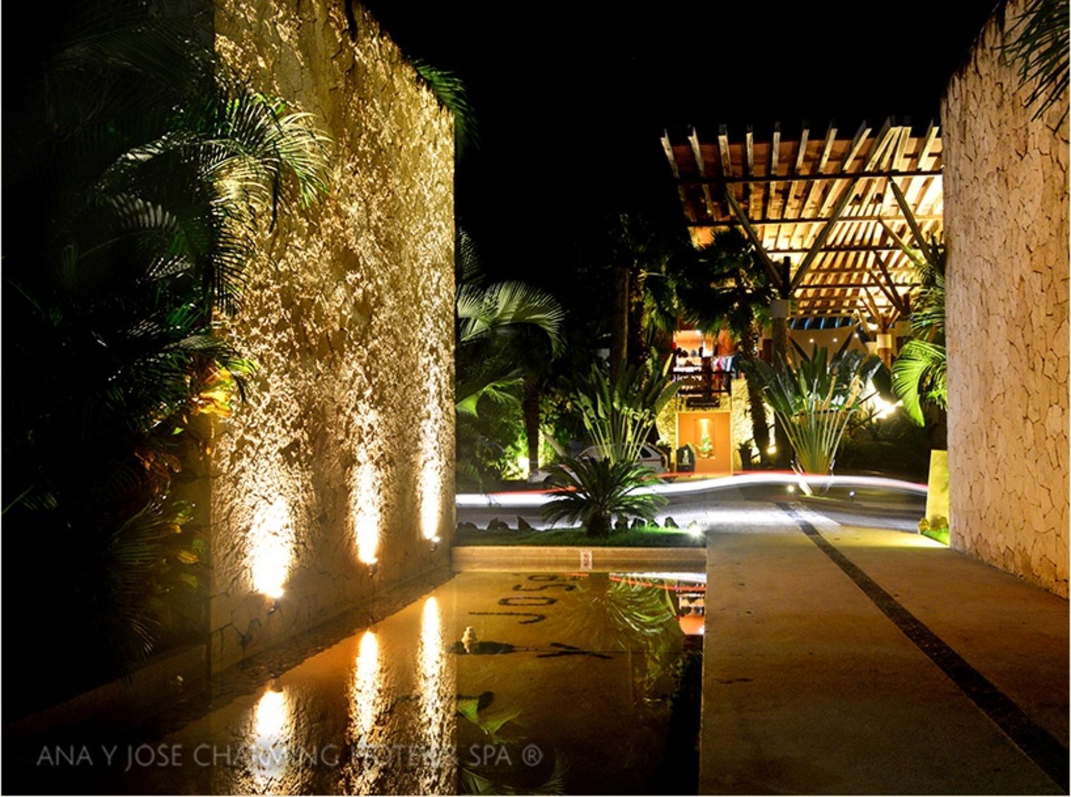 Ana Y Jose Hotel & Beach Club Tulum Exteriör bild